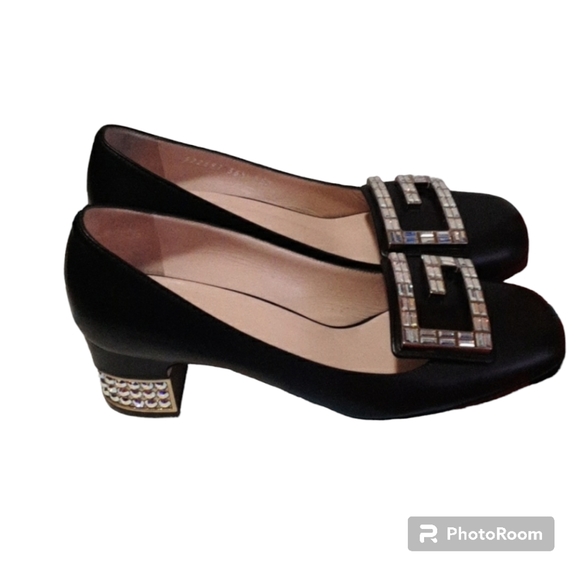 Gucci Malaga Kid leather mid heel pump with crystal G - Picture 4 of 15